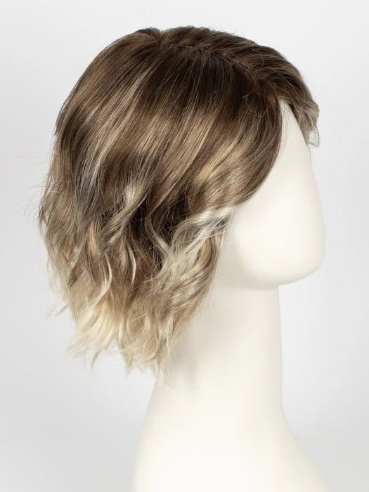 Ellen Wille Dance wig featuring soft curls and a modern bob hairstyle in a stylish ombre finish