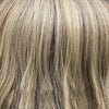 Shaken Oatmilk Blonde Rooted